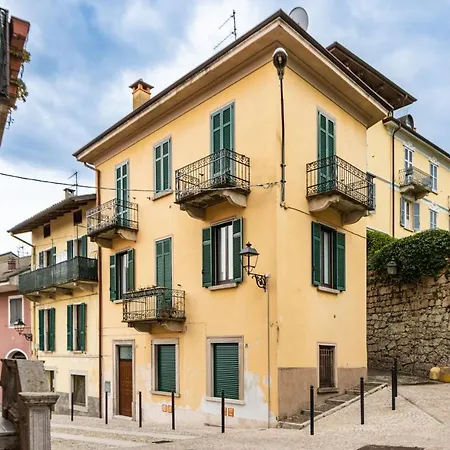 Easy 100m Dal Lago. Netflix E Wi-fi * Baveno