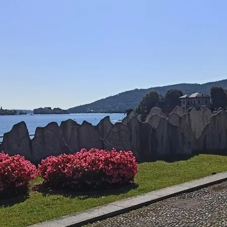Easy 100m Dal Lago. Netflix E Wi-fi Apartment Baveno
