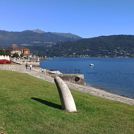Easy 100m Dal Lago. Netflix E Wi-fi Apartment Baveno
